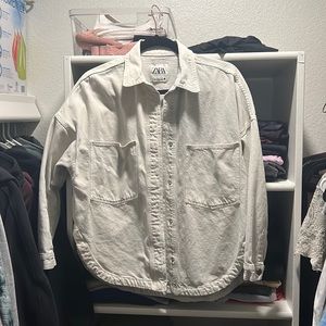 COPY - Zara cream/white denim jacket